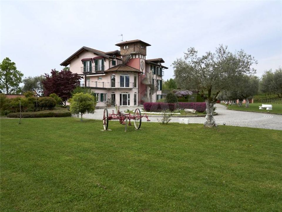 Erhvervsejendom i Malgesso, Varese - foto 2