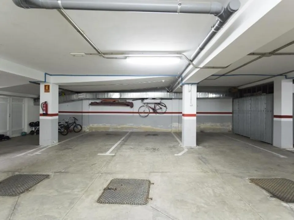 Garage i Los Realejos, Tenerife - foto 2