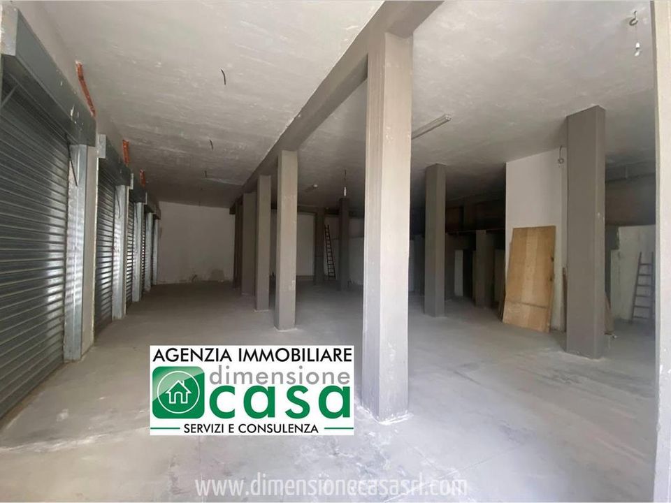 Erhvervsejendom i San Cataldo, Caltanissetta - foto 1