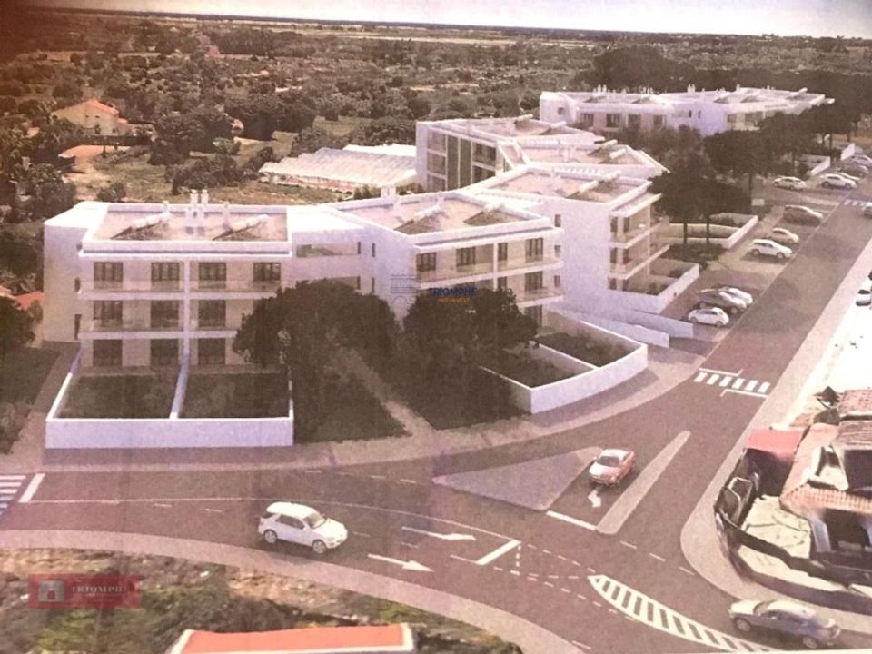 Helårsgrund i Montenegro, Faro - foto 3