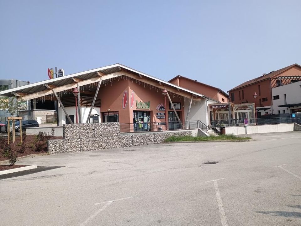 Erhvervsejendom i Maillat, Ain - foto 2