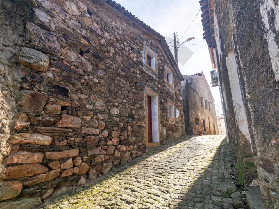 Casa de campo en Fratel, Castelo Branco - foto 1