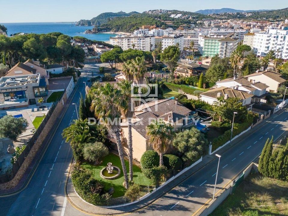 Villa i Lloret De Mar, Gerona - foto 2
