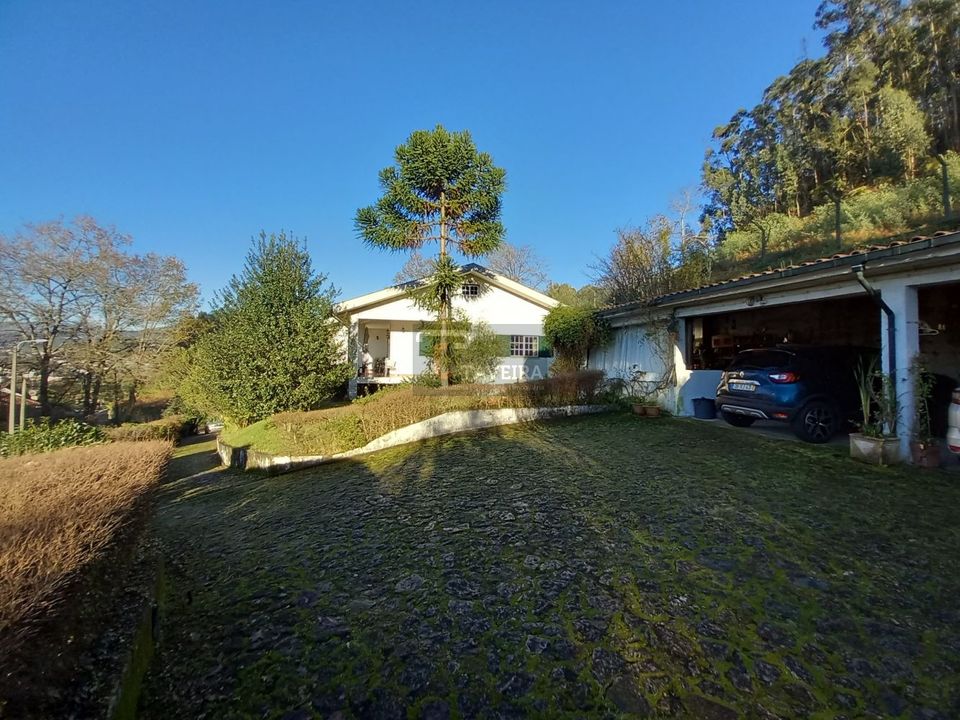 Villa i Arcos de Valdevez, Viana do Castelo - foto 1