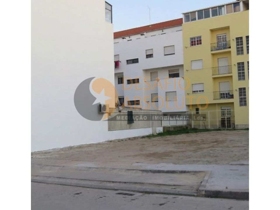 Helårsgrund i Quinta do Conde, Setubal - foto 1
