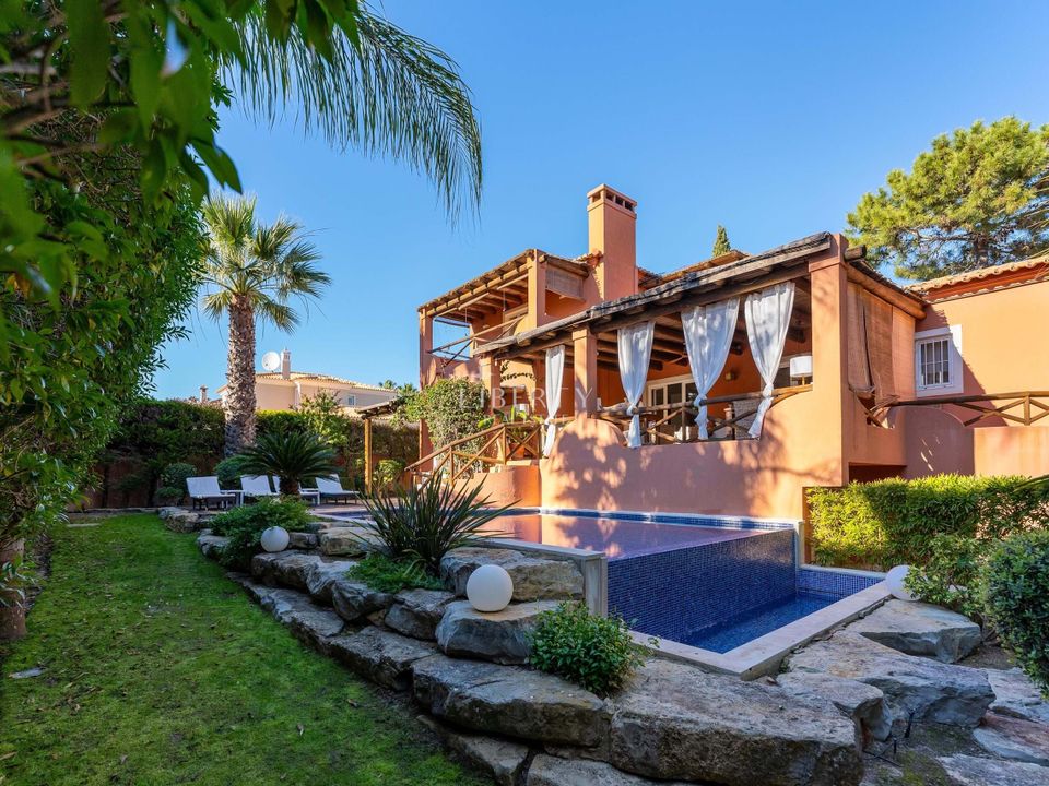 Villa i Almancil, Faro - foto 1