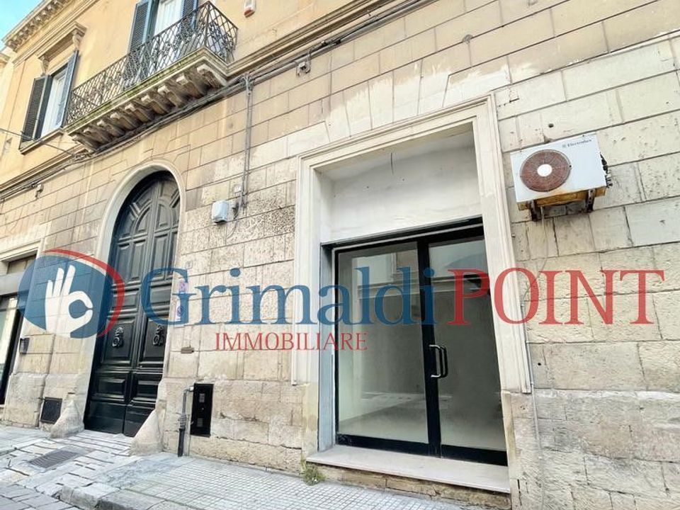 Erhvervsejendom i Lecce, Lecce - foto 3