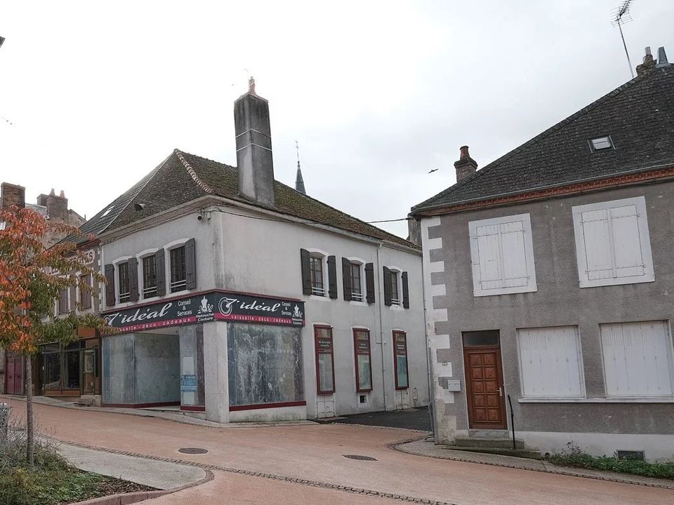 Villa i Luzy, Nievre - bilde 1