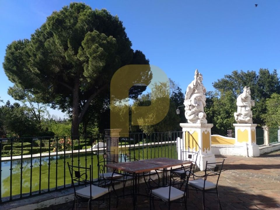 Erhvervsejendom i Elvas, Portalegre - foto 1
