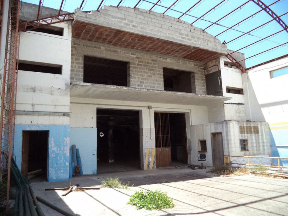 Erhvervsejendom i Racale, Lecce - foto 4