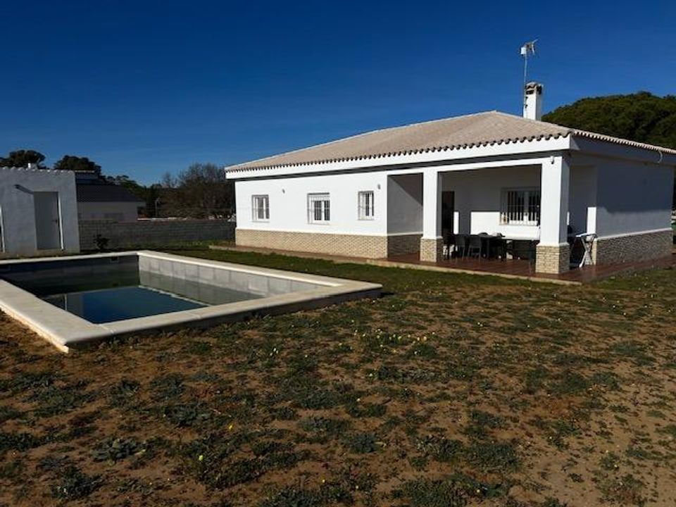Villa i Chiclana De La Frontera, Cadiz - foto 1