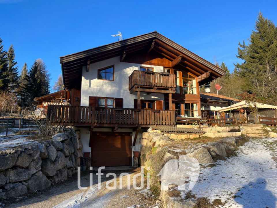 Villa i Borgo d'Anaunia, Trento - foto 1