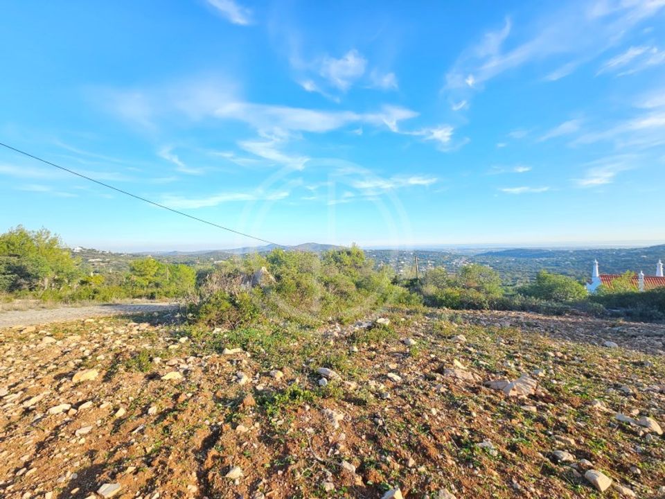 Helårsgrund i Santa Barbara de Nexe, Faro - foto 1