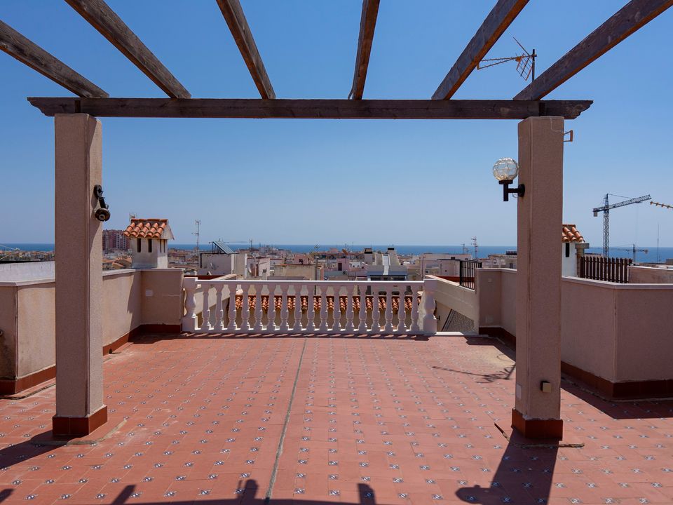 Lejlighed i Torrevieja, Alicante - foto 1
