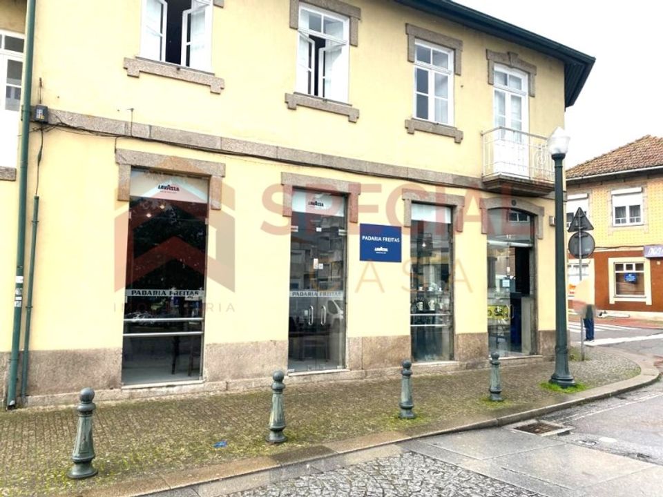 Erhvervsejendom i Paredes, Porto - foto 2