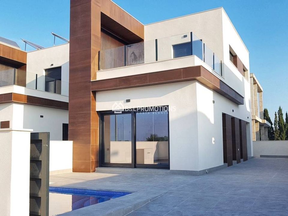 Villa i Daya Nueva, Alicante - foto 1