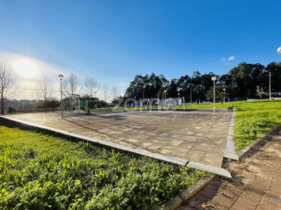 Helårsgrund i Maia, Porto - foto 1