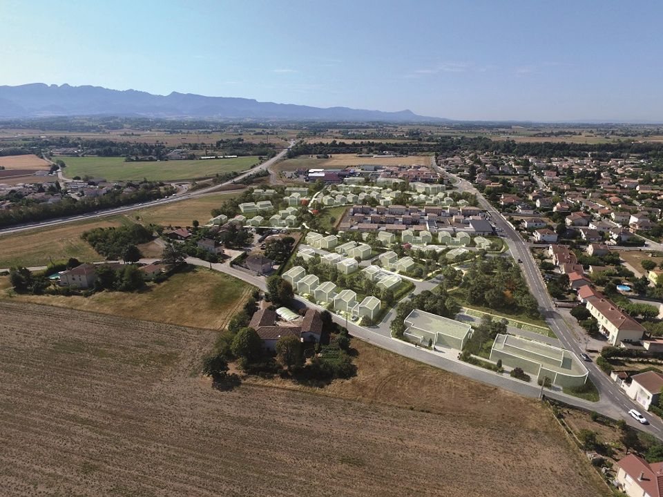 Helårsgrund i Chatuzange-le-Goubet, Drome - foto 1