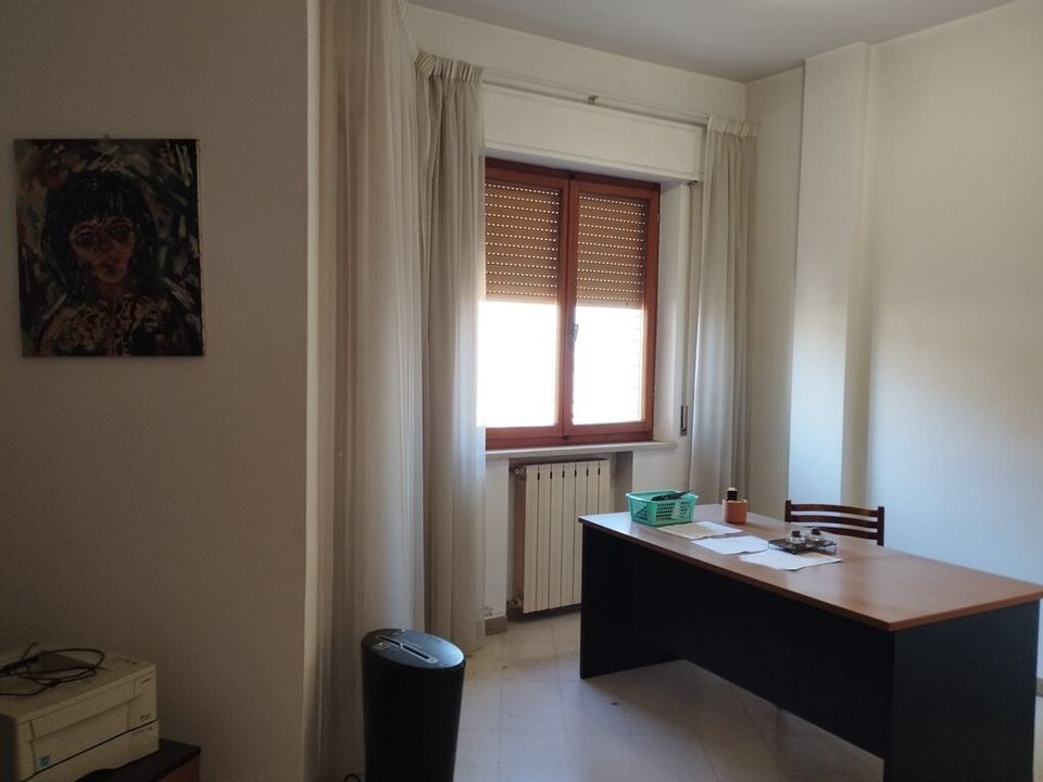 Erhvervsejendom i Civitanova Marche, Macerata - foto 1
