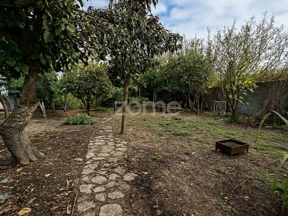 Helårsgrund i Baixa da Banheira, Setubal - foto 1