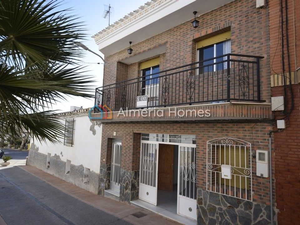 Landsbyhus i Taberno, Almeria - foto 1
