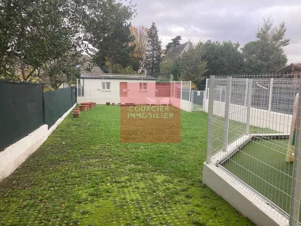 Erhvervsejendom i Argenteuil, Val-d'Oise - foto 1