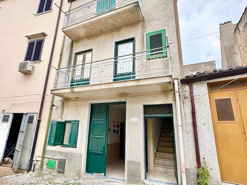 Villa i Palazzo Adriano, Palermo - foto 1