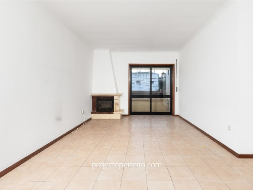 Lejlighed i Pacos de Brandao, Aveiro - foto 1