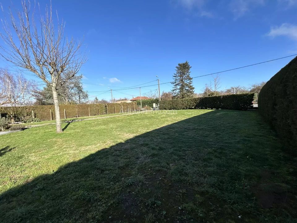 Helårsgrund i Coutras, Gironde - foto 4