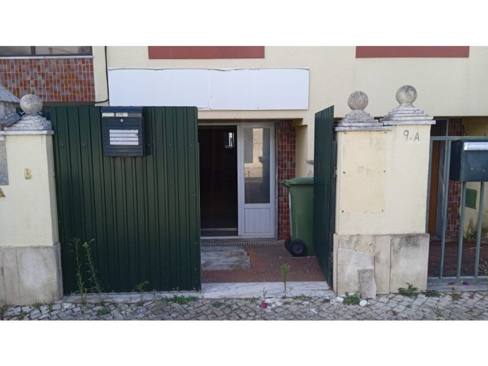 Erhvervsejendom i Corroios, Setubal - foto 2