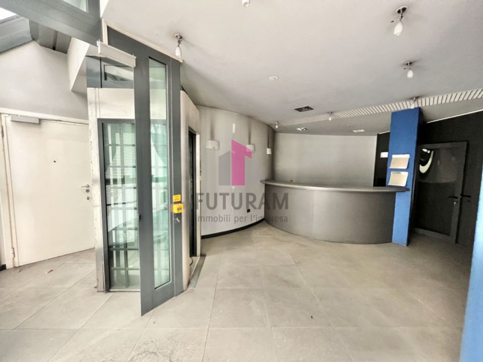 Erhvervsejendom i Vicenza, Vicenza - foto 4