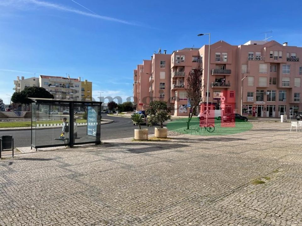 Erhvervsejendom i Santo Onofre e Serra do Bouro, Leiria - foto 4