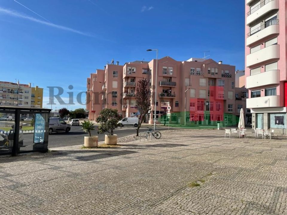 Erhvervsejendom i Santo Onofre e Serra do Bouro, Leiria - foto 5