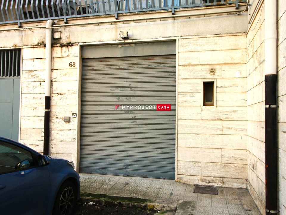 Erhvervsejendom i Martina Franca, Taranto - foto 1