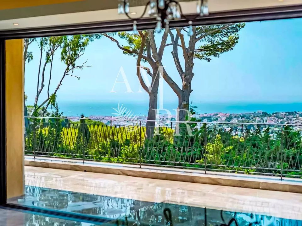 Villa i Mougins, Alpes-Maritimes - foto 1