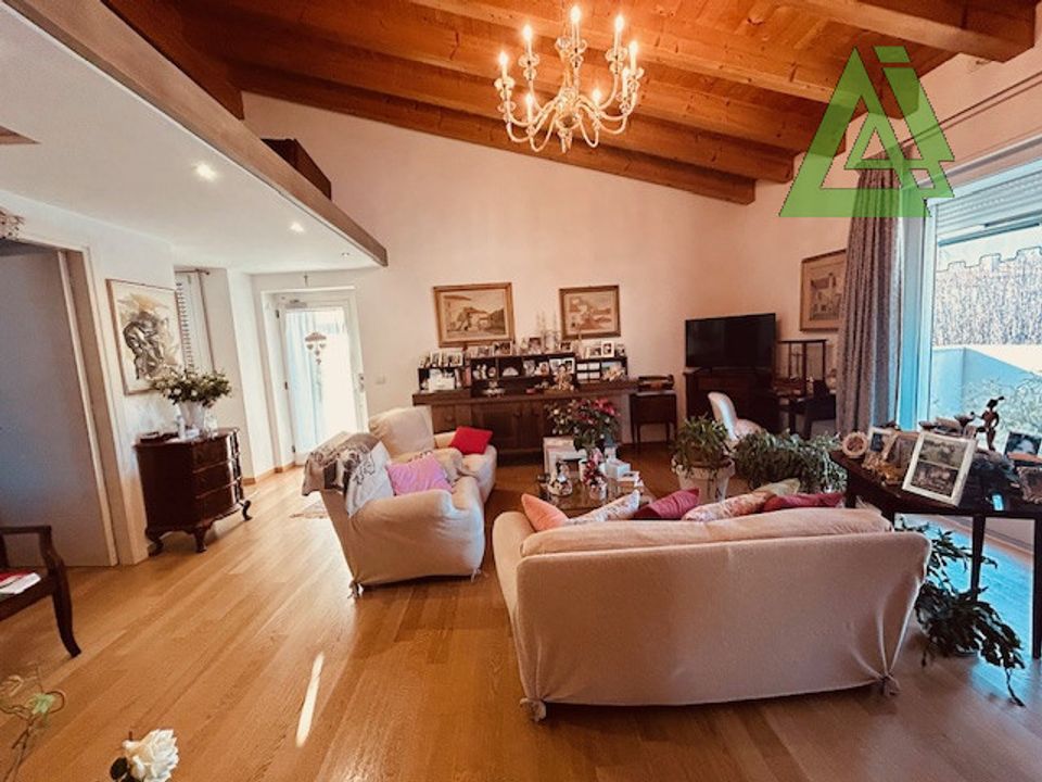 Penthouse i Castelfranco Veneto, Treviso - foto 4
