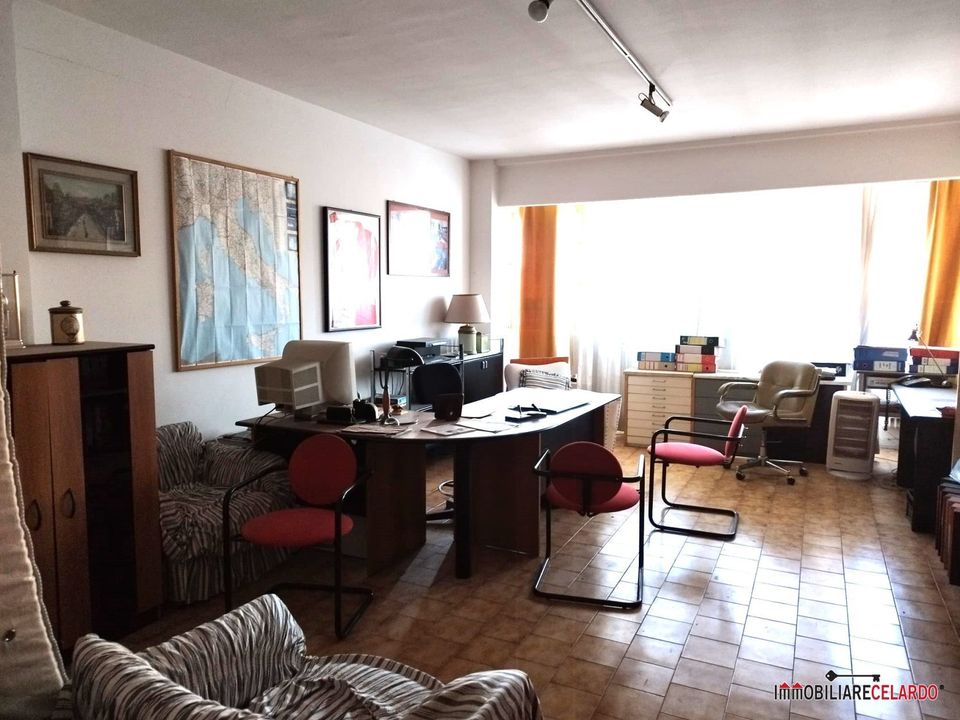 Erhvervsejendom i Colle di Val d'Elsa, Siena - foto 1