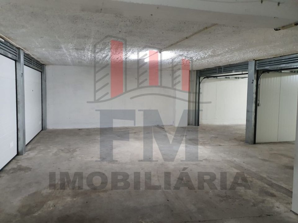 Garage i Arcos de Valdevez, Viana do Castelo - foto 3
