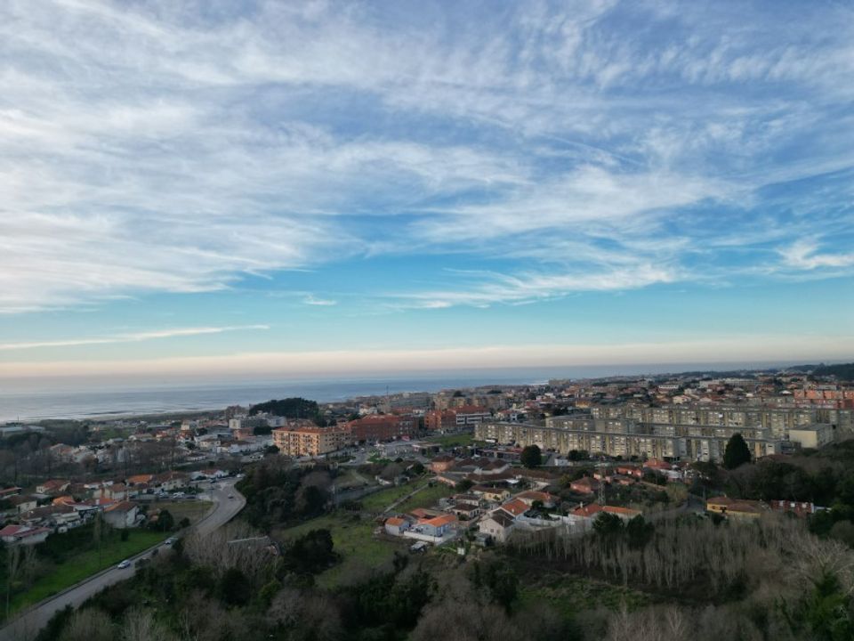 Helårsgrund i Espinho, Aveiro - foto 3