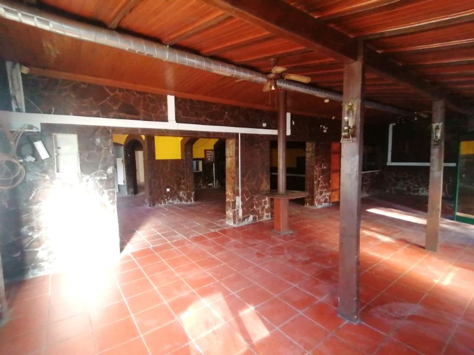 Erhvervsejendom i Caldas da Rainha, Leiria - foto 3