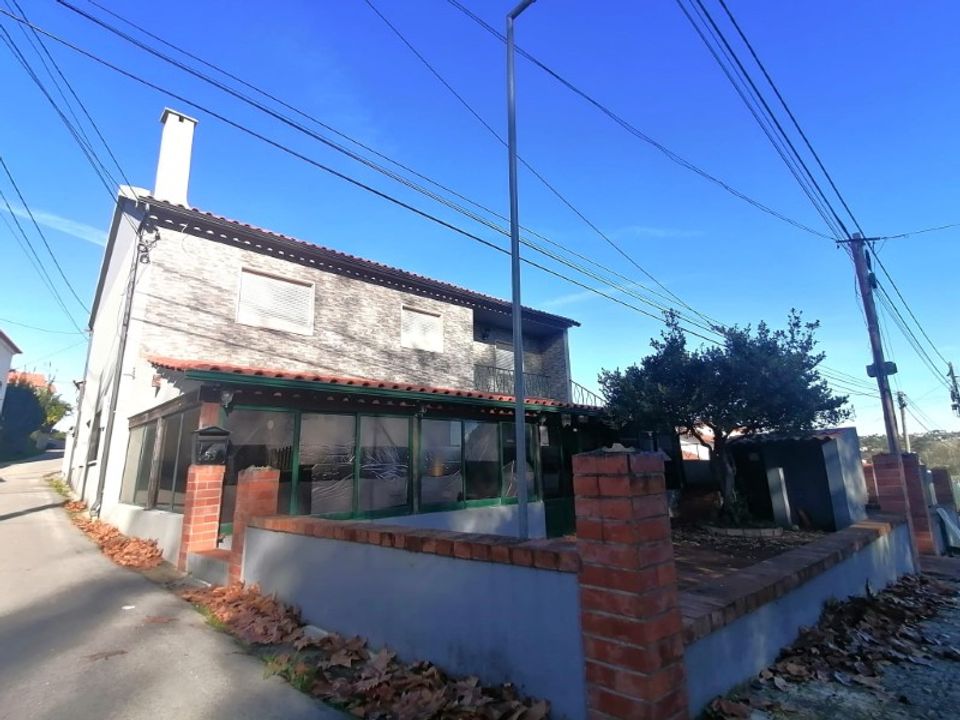 Erhvervsejendom i Caldas da Rainha, Leiria - foto 1