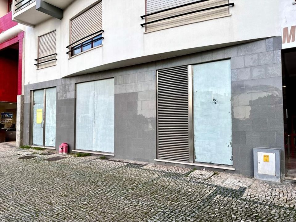 Erhvervsejendom i Santo Onofre e Serra do Bouro, Leiria - foto 3
