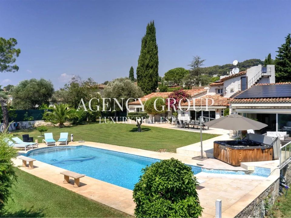 Lejlighed i Mougins, Alpes-Maritimes - foto 1