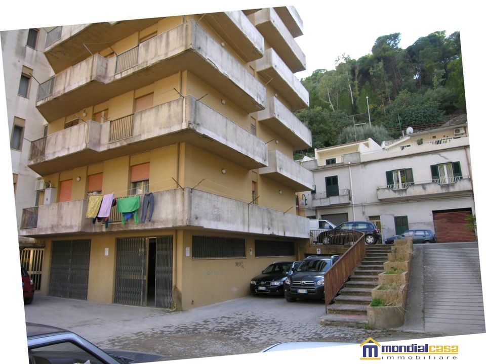 Parkeringsplads i Modica, Ragusa - foto 2