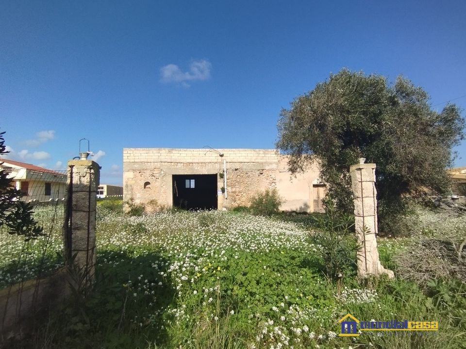 Helårsgrund i Portopalo di Capo Passero, Siracusa - foto 1
