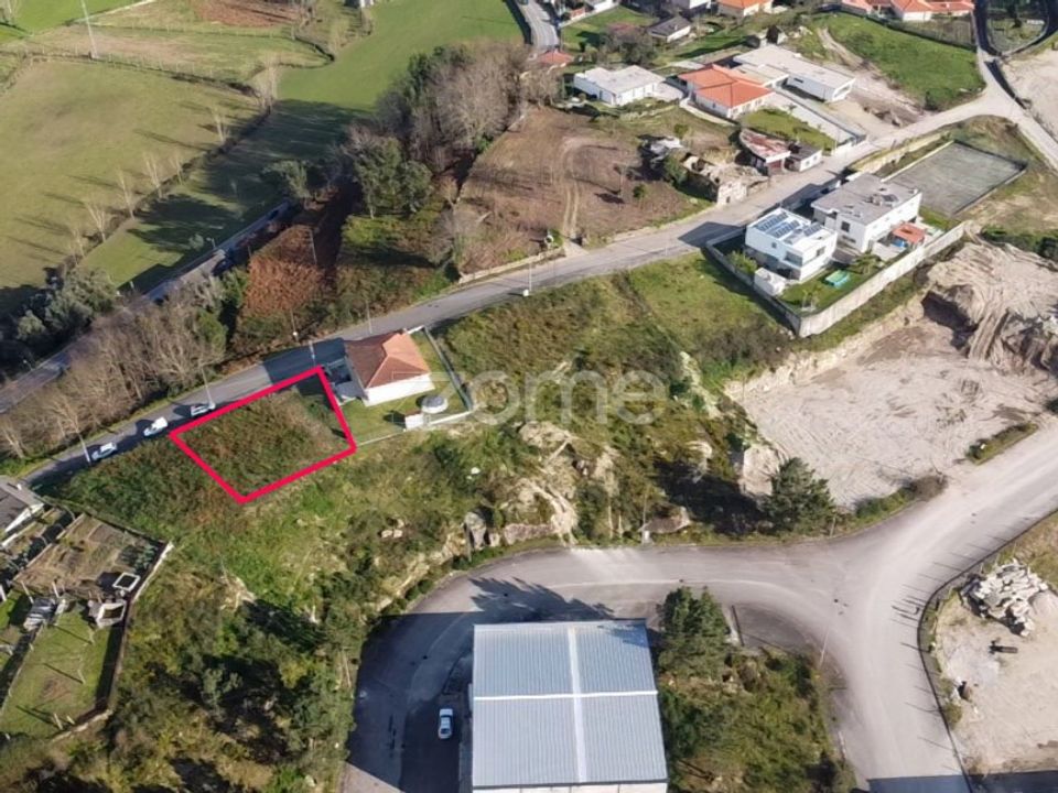 Helårsgrund i Povoa de Lanhoso, Braga - foto 2