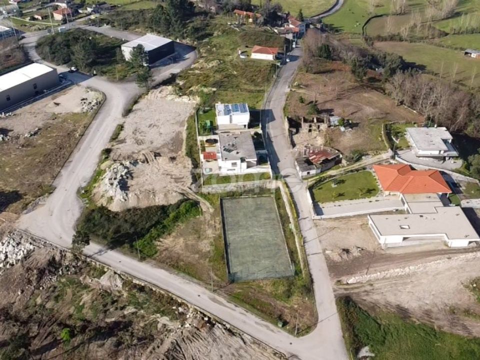 Helårsgrund i Povoa de Lanhoso, Braga - foto 5