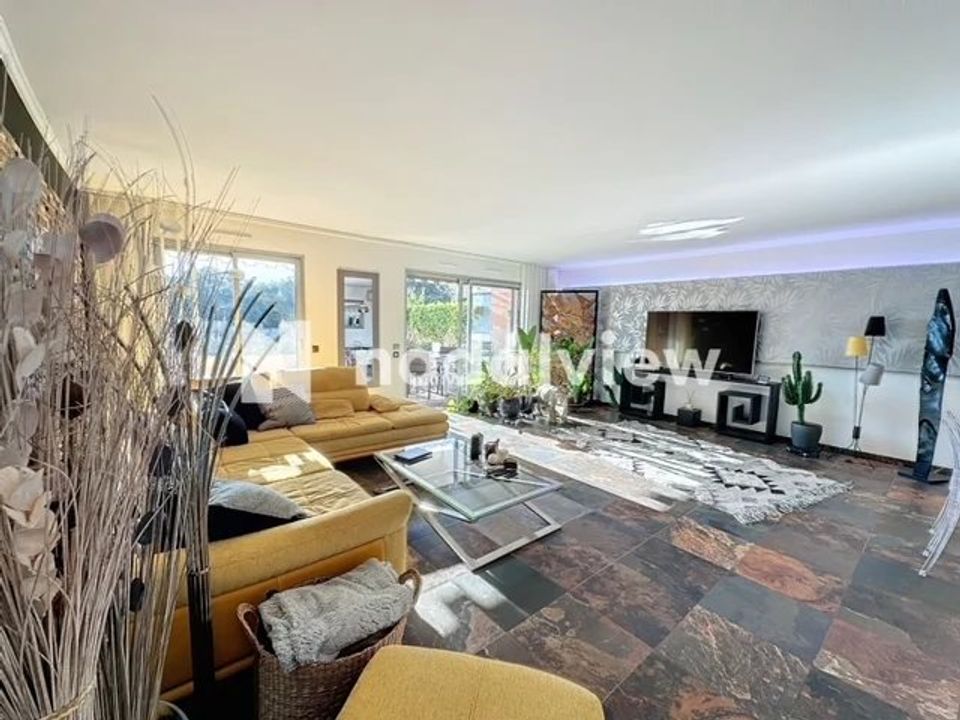 Lejlighed i Antibes, Alpes-Maritimes - foto 1
