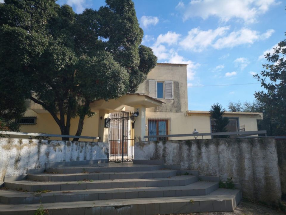 Erhvervsejendom i Eboli, Salerno - foto 1