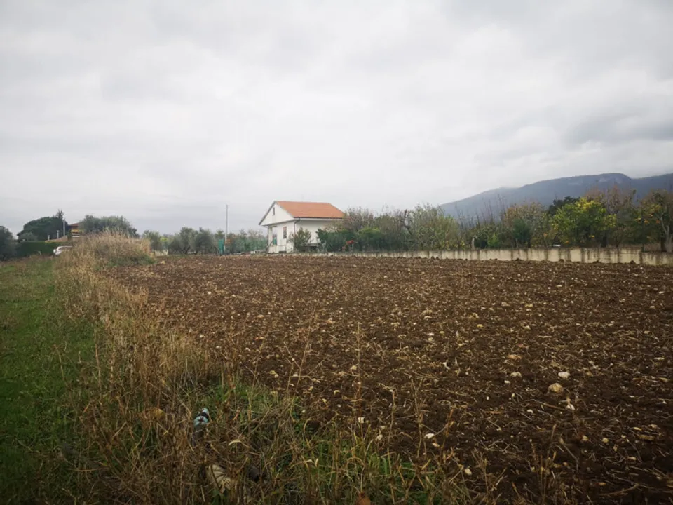 Helårsgrund i Eboli, Salerno - foto 2